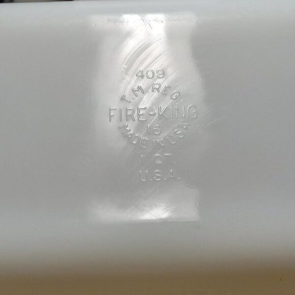 Vintage Fire King pan - Picture 7 of 7